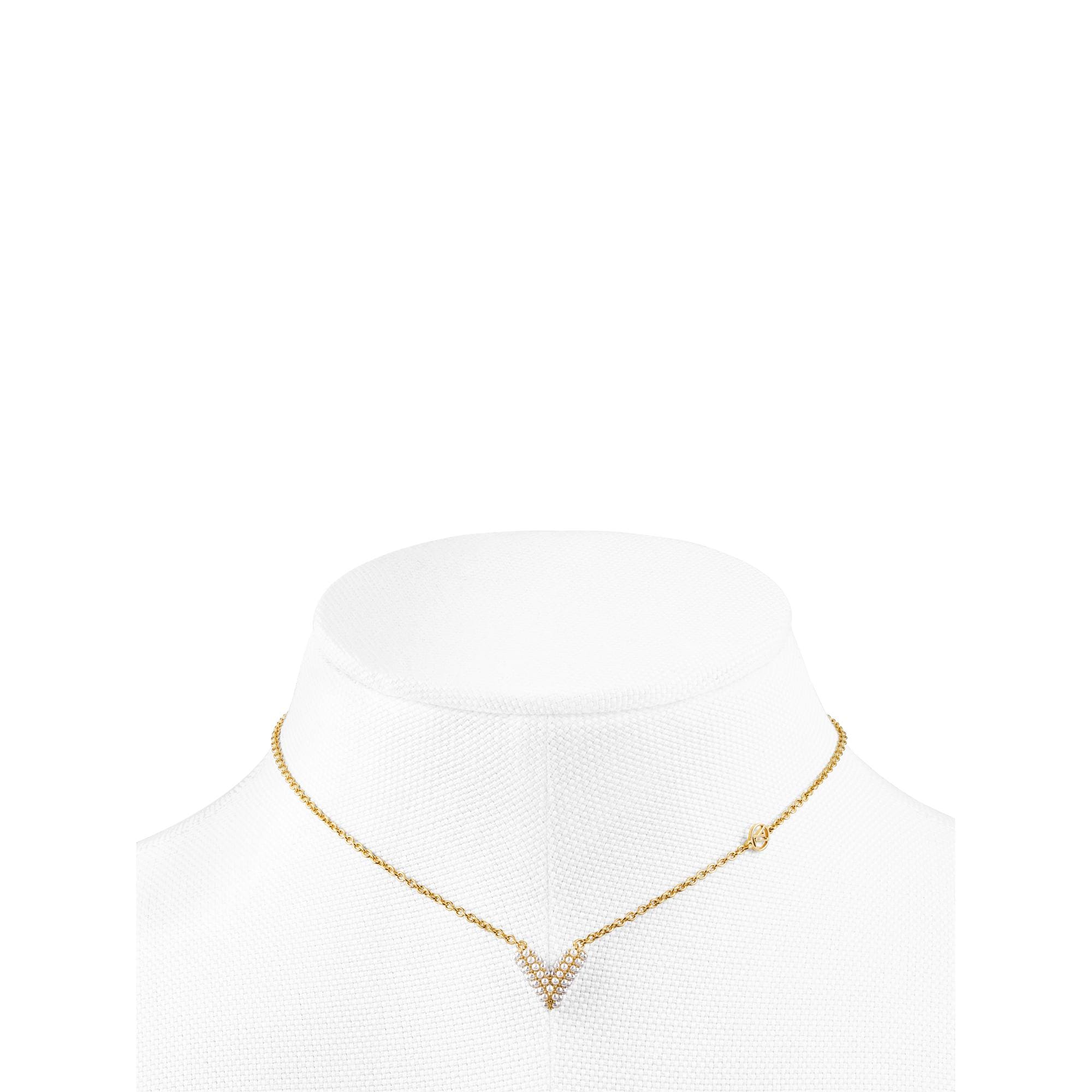 Lv deals necklace v